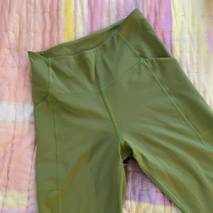 Girlfriend Collective “Ivy” high waisted leggings with pockets